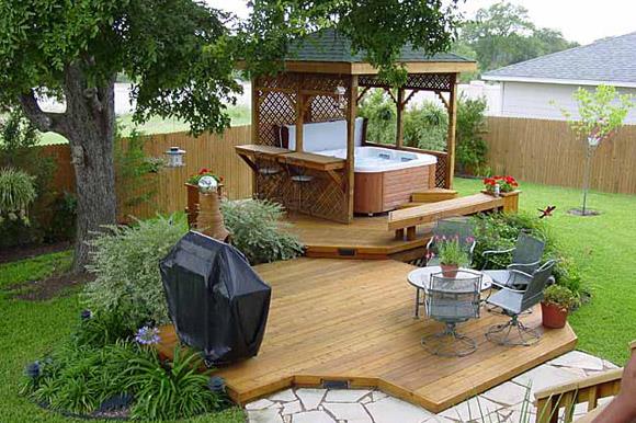 image-680279-deck_backyard.jpg